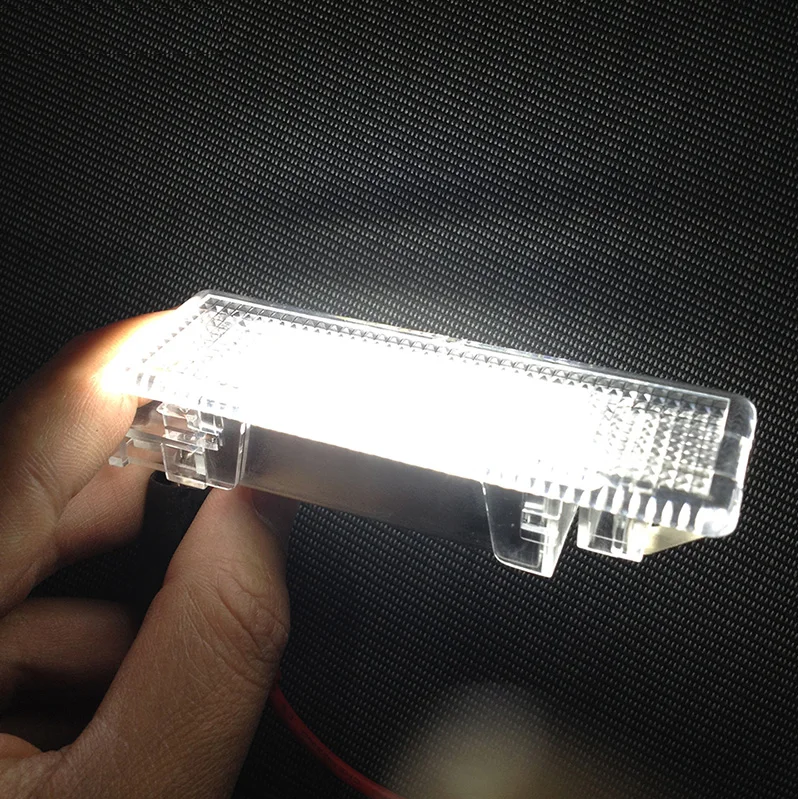 Lampă LED iluminat portbagaj Volkswagen